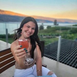 Meet your Posher, Jordan